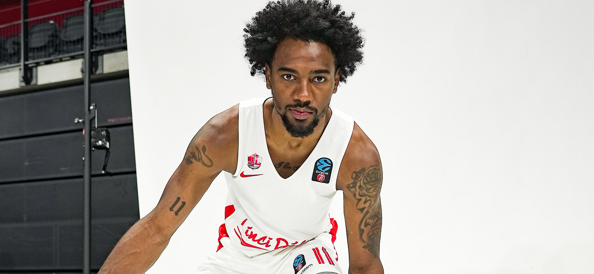 Isiaha Mike au repos JL Bourg Basket