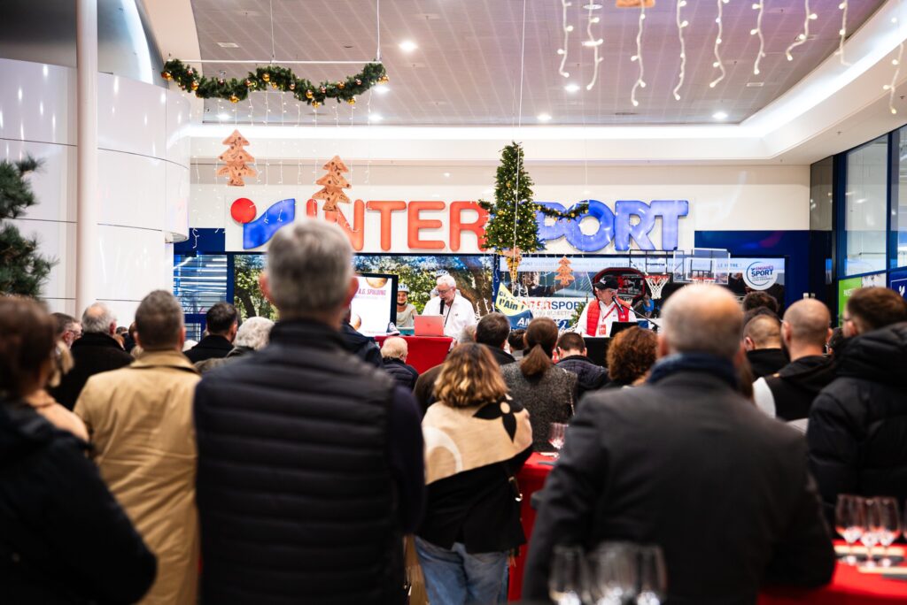 54951390753_a10f279261_k